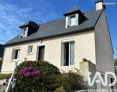Maison 5 pièces 107 m² · à Châteauneuf-du-Faou · 107 m² · 145 000 €