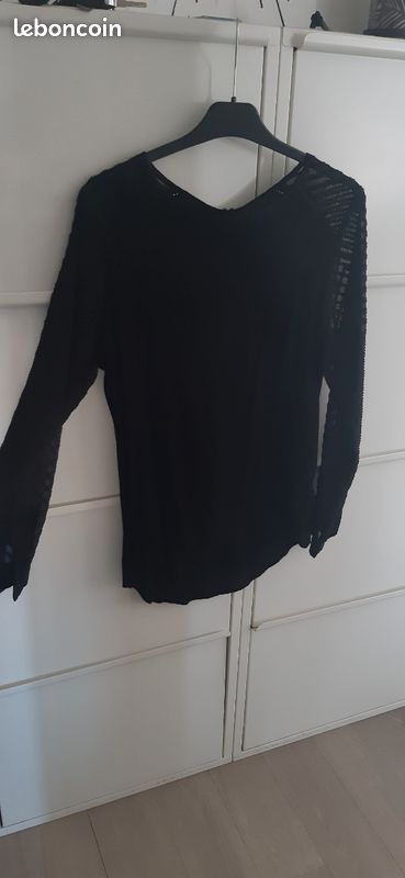 Blouse (image 2)