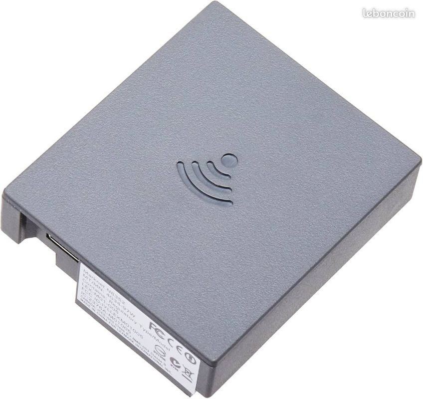 Serveur d'impression sans fil Lexmark WiFi MarkNet N8352, modèle LEX-M01-005 (image 1)