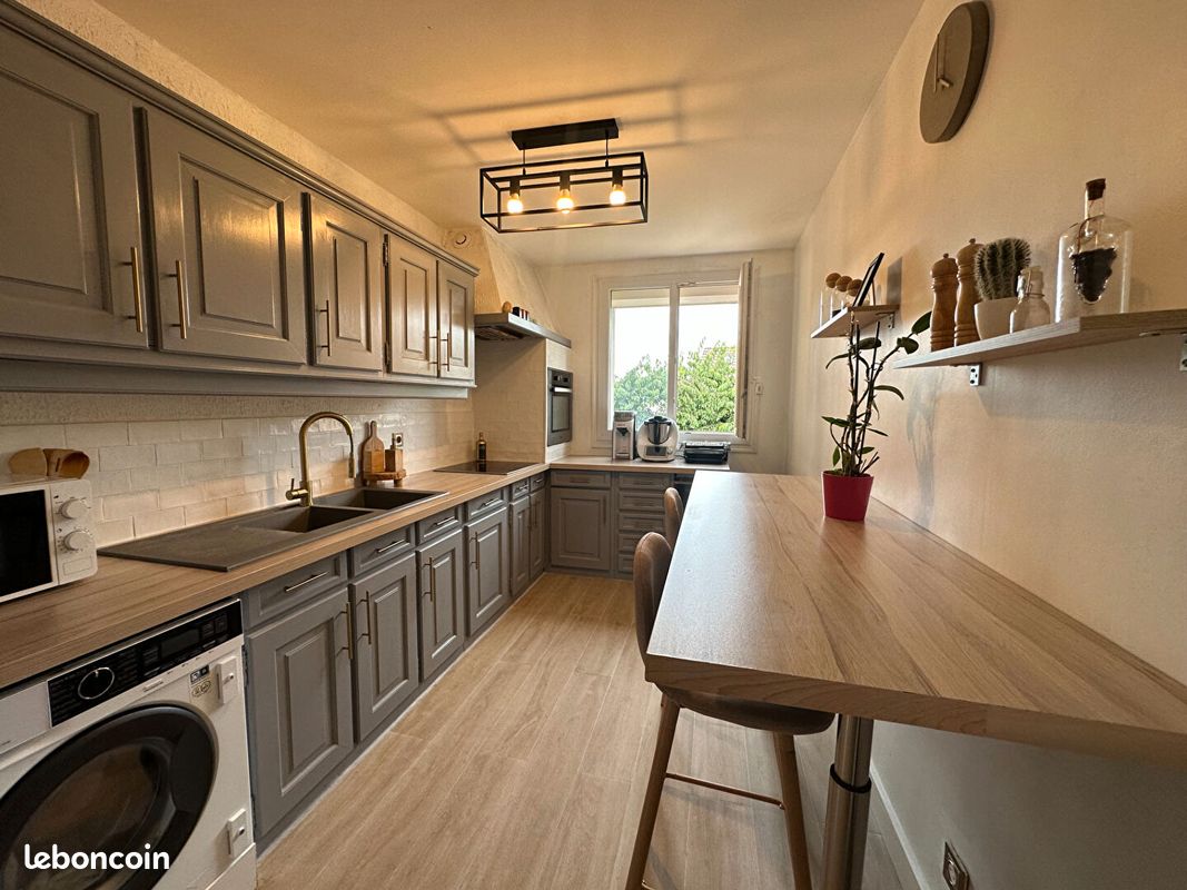 Appartement 4 pièces 81 m² · à Ris-Orangis · 81 m² · 1 203 €/mois