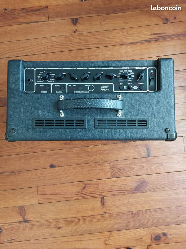 Ampli VOX en parfait état, révisé et upgradé (image 2)