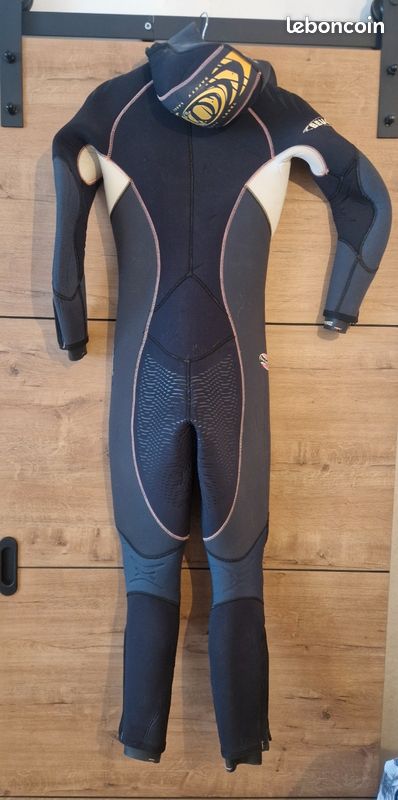 Combinaison De Plongée Beuchat Intégrale 7mm – Noir – Taille XXL – Homme