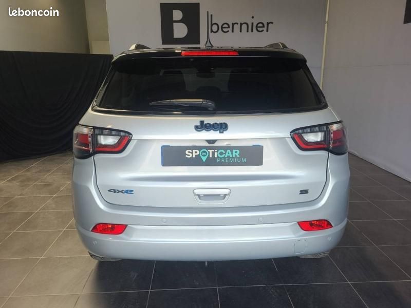 Jeep Compass 1.3 Turbo T4 240ch PHEV 4xe S AT6 eAWD (image 7)