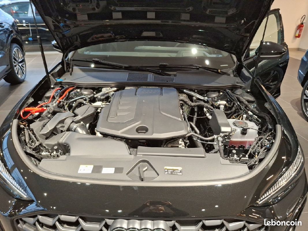 AUDI A5 Avant TFSI 204 ch S tronic 7 S line (image 20)