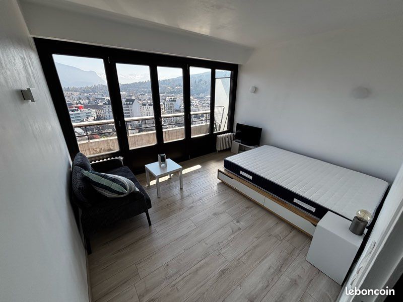 Appartement 2 pièces 27 m² · à Chambéry · 27 m² · 720 €