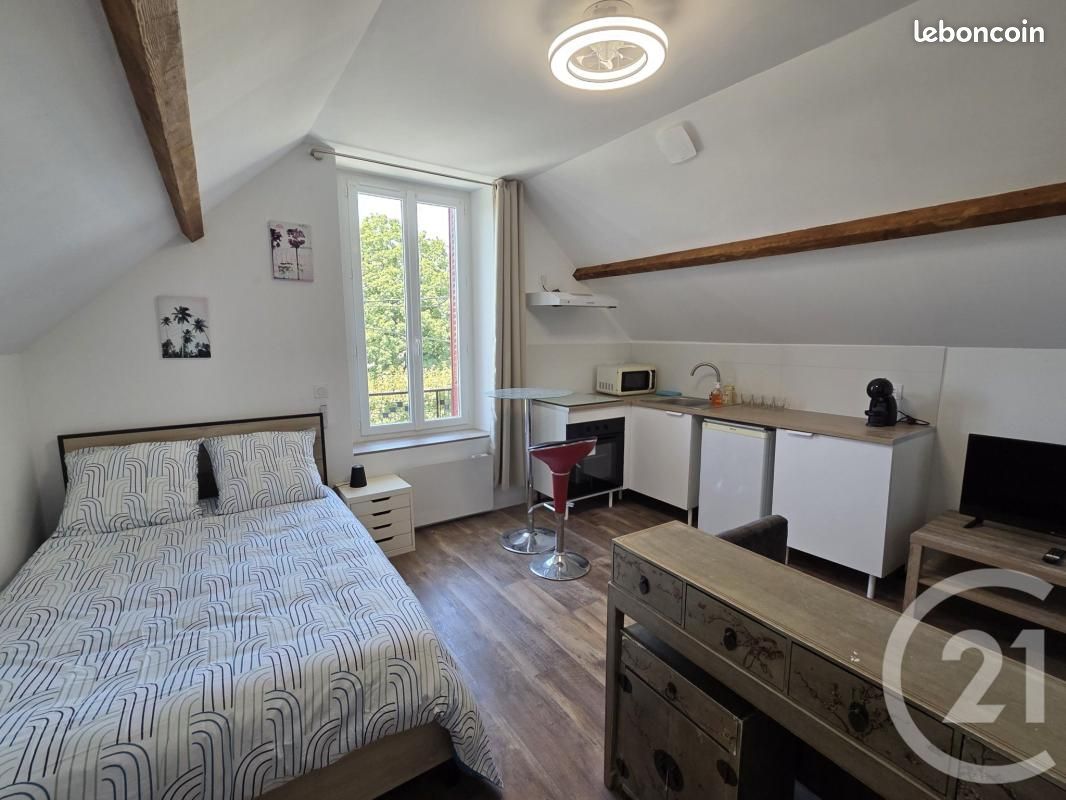 Appartement 1 pièce 14 m² · à Châteauroux · 14 m² · 420 €