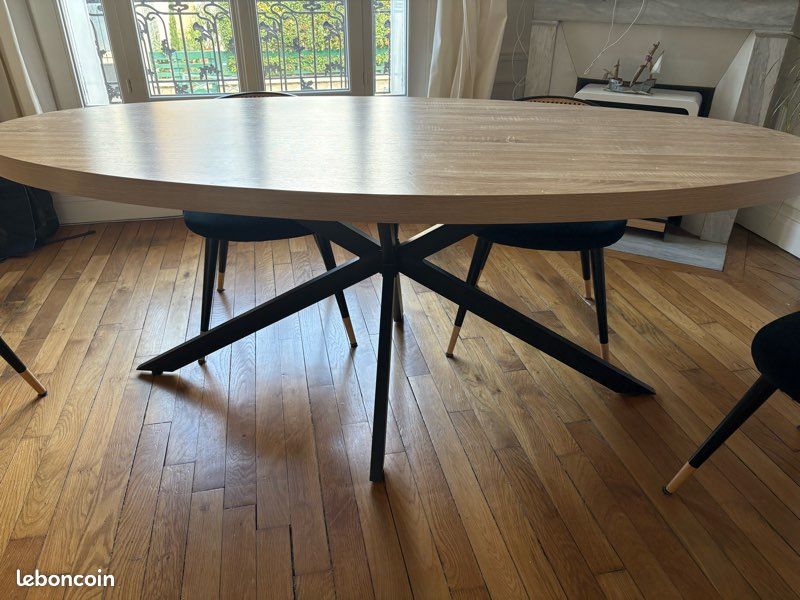 Table ovale bois et métal (image 1)