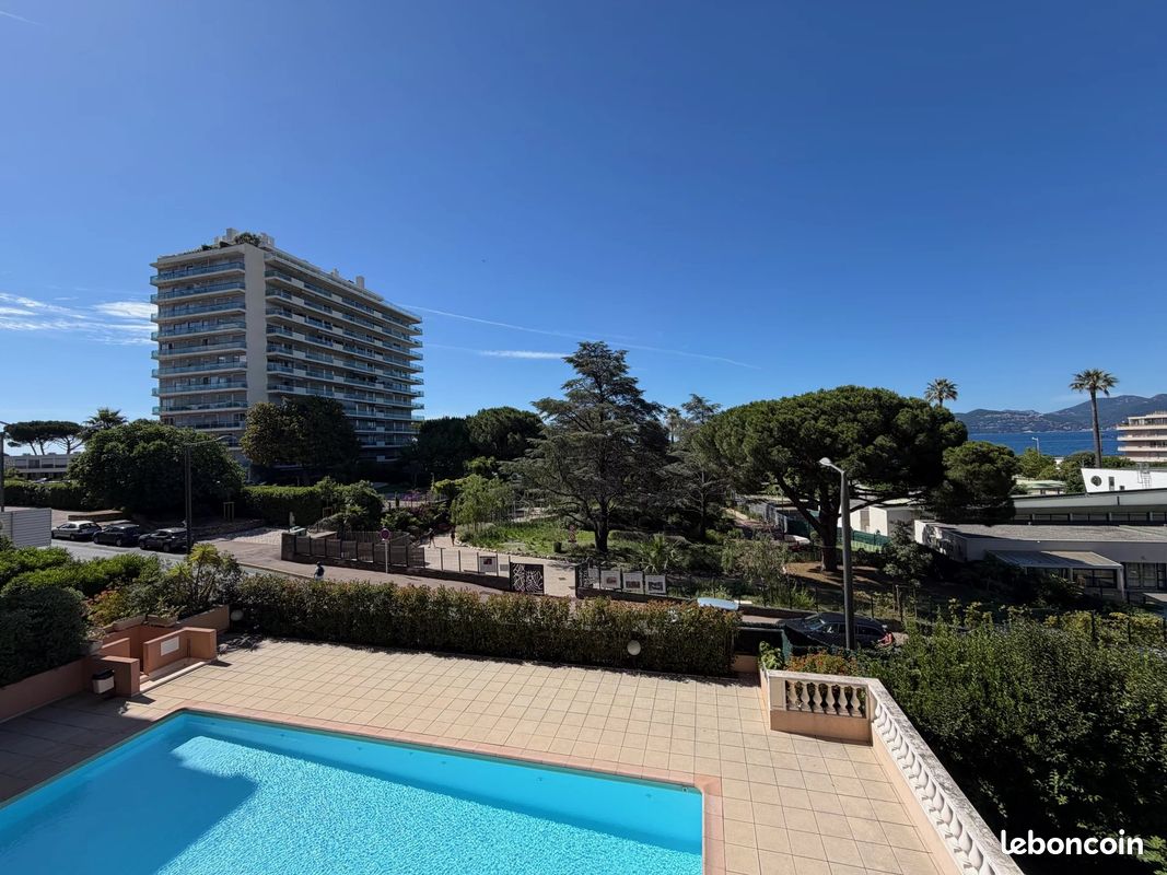 Appartement 2 pièces 28 m² · à Cannes · 28 m² · 195 000 €