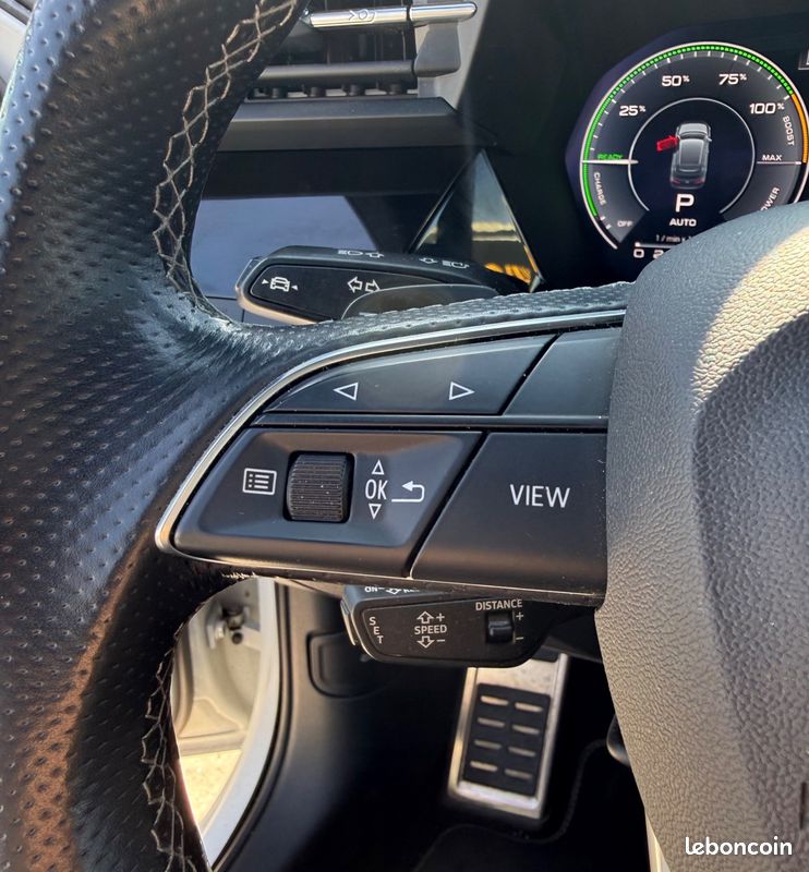 AUDI A3 SPORTBACK S-LINE COMPETITION 45 TFSI E 245 ch S TRONIC 6 / MATRIX LED ATTELAGE SIEGES CHAUFFANTS (image 21)