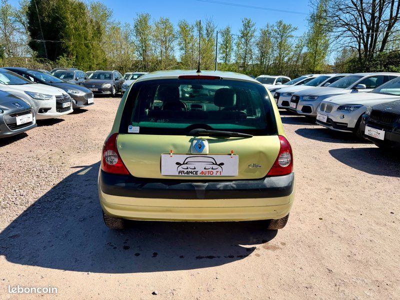 Renault clio 2 1.5l dci 80cv finition privilège 218.000kms 04/2004 clim auto regulateur (image 7)