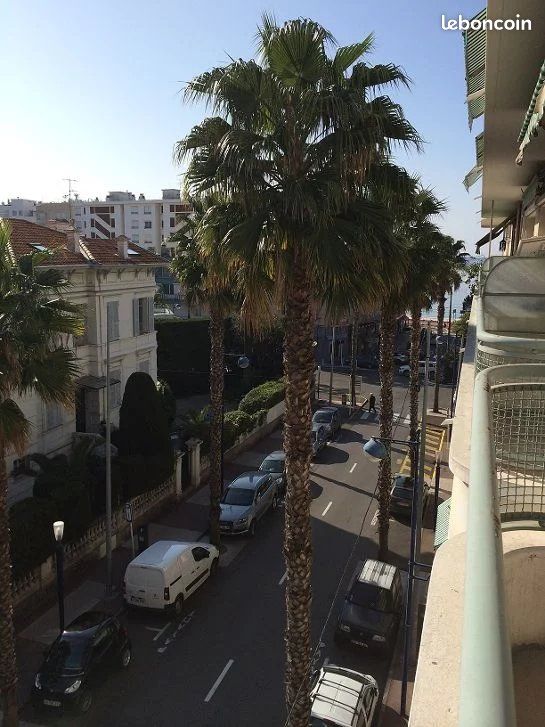 Appartement 3 pièces 60 m² · à Antibes · 60 m² · 1 100 €