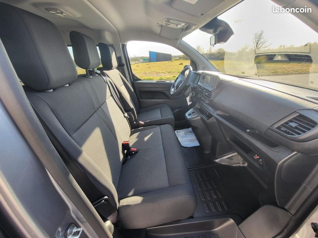 OPEL VIVARO XL 2.0 BlueHDi - 145 - BV EAT8 S&S CABINE APPROFONDIE Fourgon Cabine approfondie Fi (image 13)