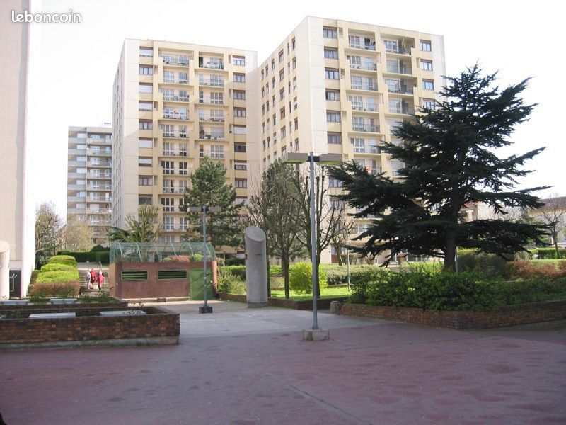 Appartement 2 pièces 44 m² · à Saint-Ouen-l'Aumône · 44 m² · 134 900 €