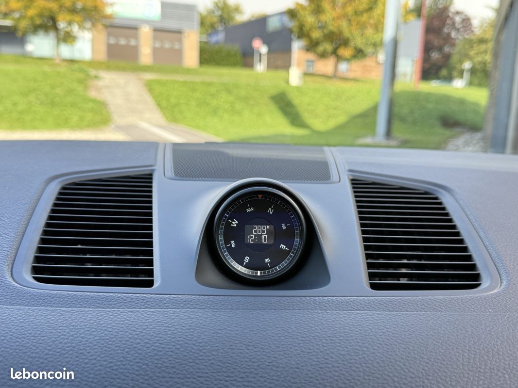PORSCHE CAYENNE E-HYBRID 3.0 V6 462cv (image 37)