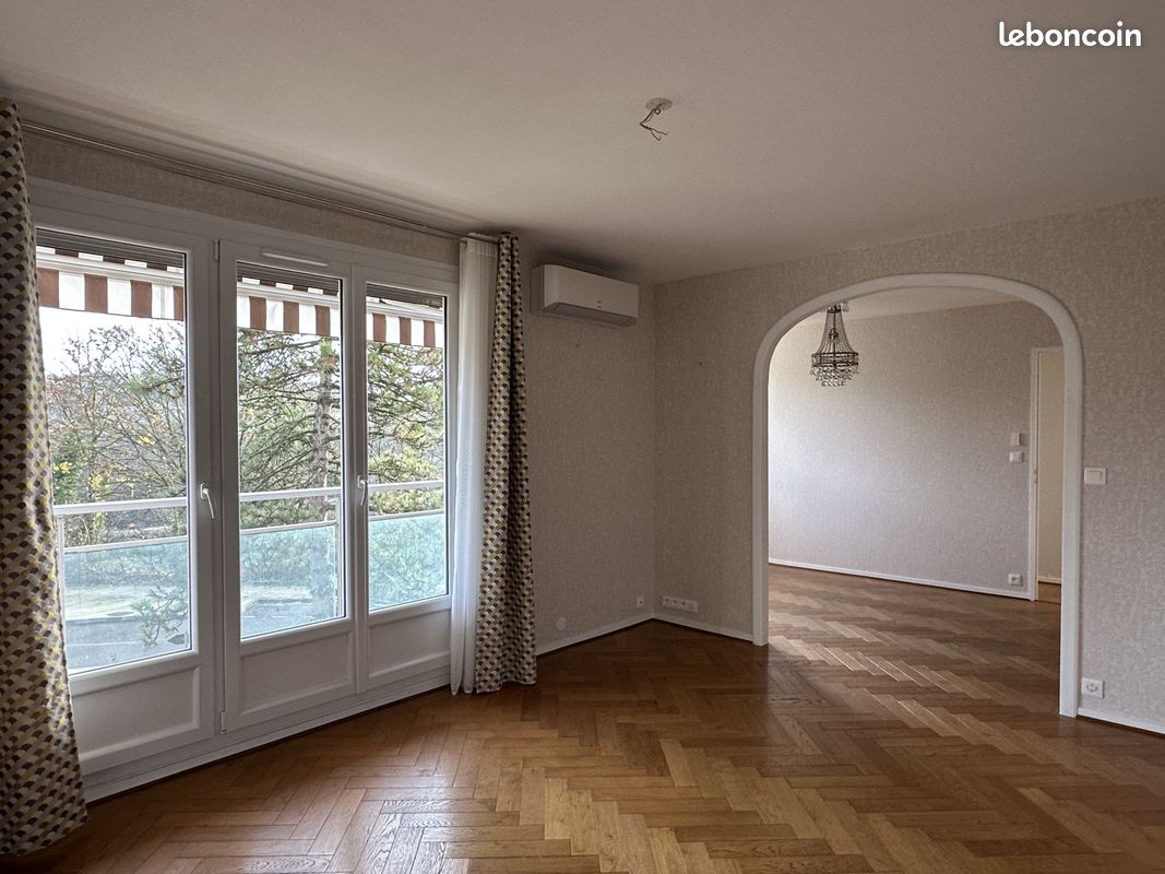 Appartement 5 pièces 93 m² · à Talant · 93 m² · 219 000 €
