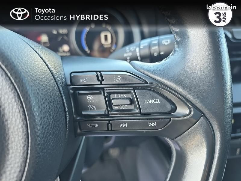 Toyota Yaris 116h Design 5p (image 22)