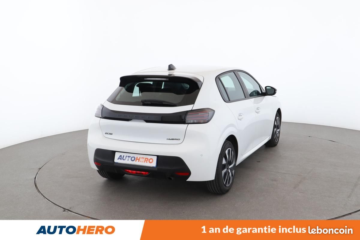 Peugeot 208 1.2 Hybrid Style e-DCS6 100 ch (image 3)