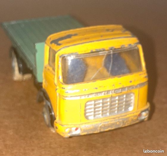 Camion nacelle Berliet Gak France Jouets - Collection