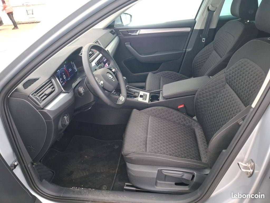 SKODA Superb Combi 2.0 TDI 150 SCR DSG7 Business (image 5)
