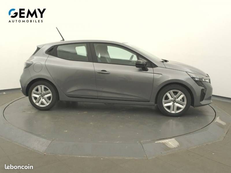 Renault Clio E-Tech full hybrid 145 ch GSR2 Evolution (image 4)