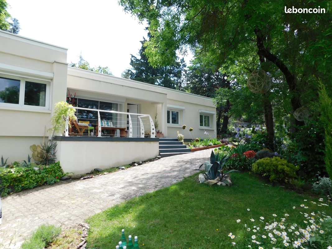 Maison 6 pièces 116 m² · à Privas · 116 m² · 369 000 €