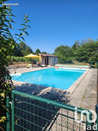 Maison 5 pièces 220 m²