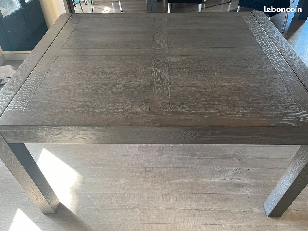 Table bois massif (image 1)