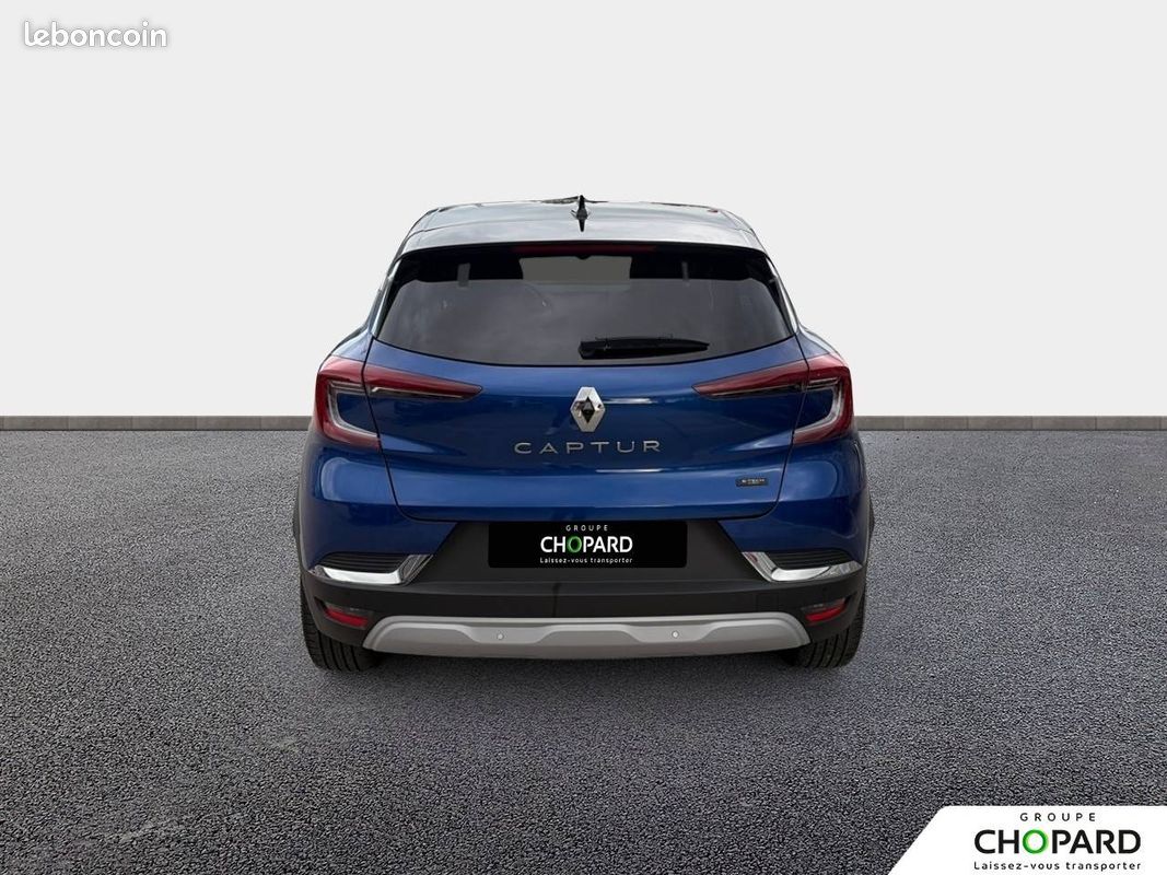 RENAULT Captur E-Tech hybride 145 Techno (image 6)