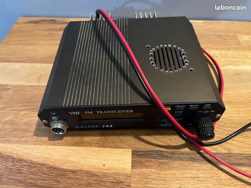 GARMIN Emetteur-récepteur AIS 800 - Discount Marine