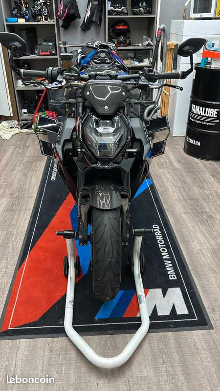 M1000r (image 1)