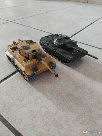 Le char allemand PzKw VI Tigre I sable camo miniature de Solido au 1