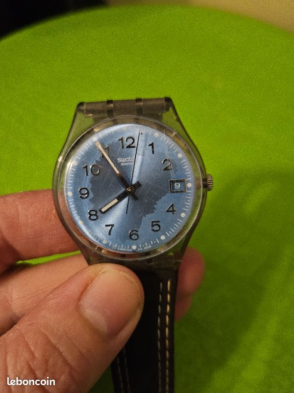 Swatch Watch vintage Blue bracelet en cuir chocolat Montres Bijoux