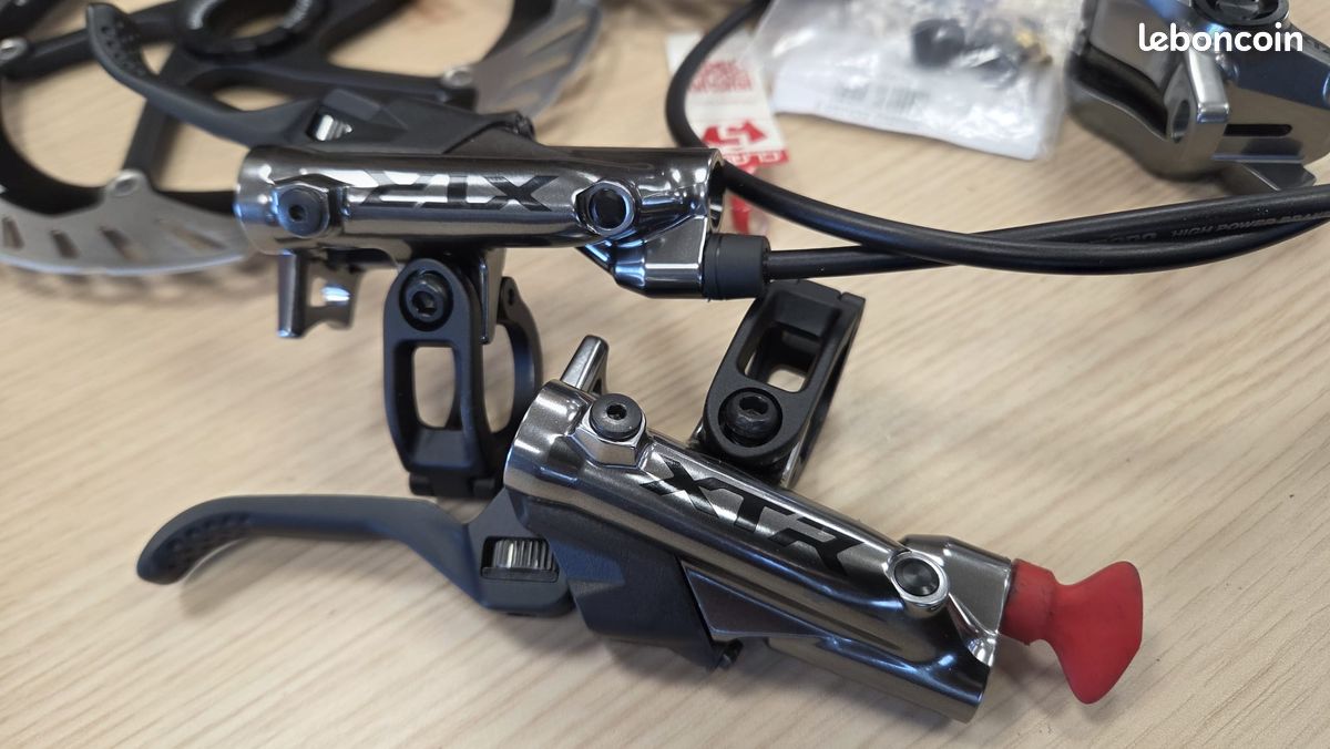 Kit Frein à Disque Shimano XTR M9220 Enduro - Mise à Niveau, Neuf Sous Blister