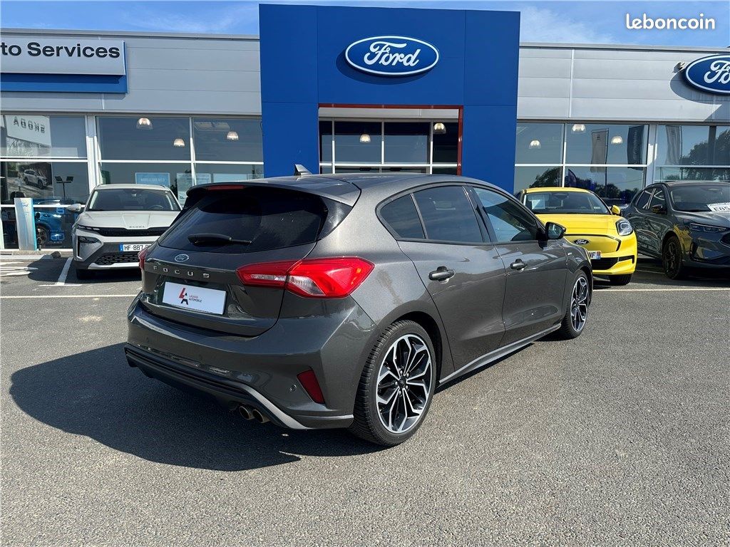Ford Focus IV 2.0 ECOBLUE 150 S&S ST Line (image 5)
