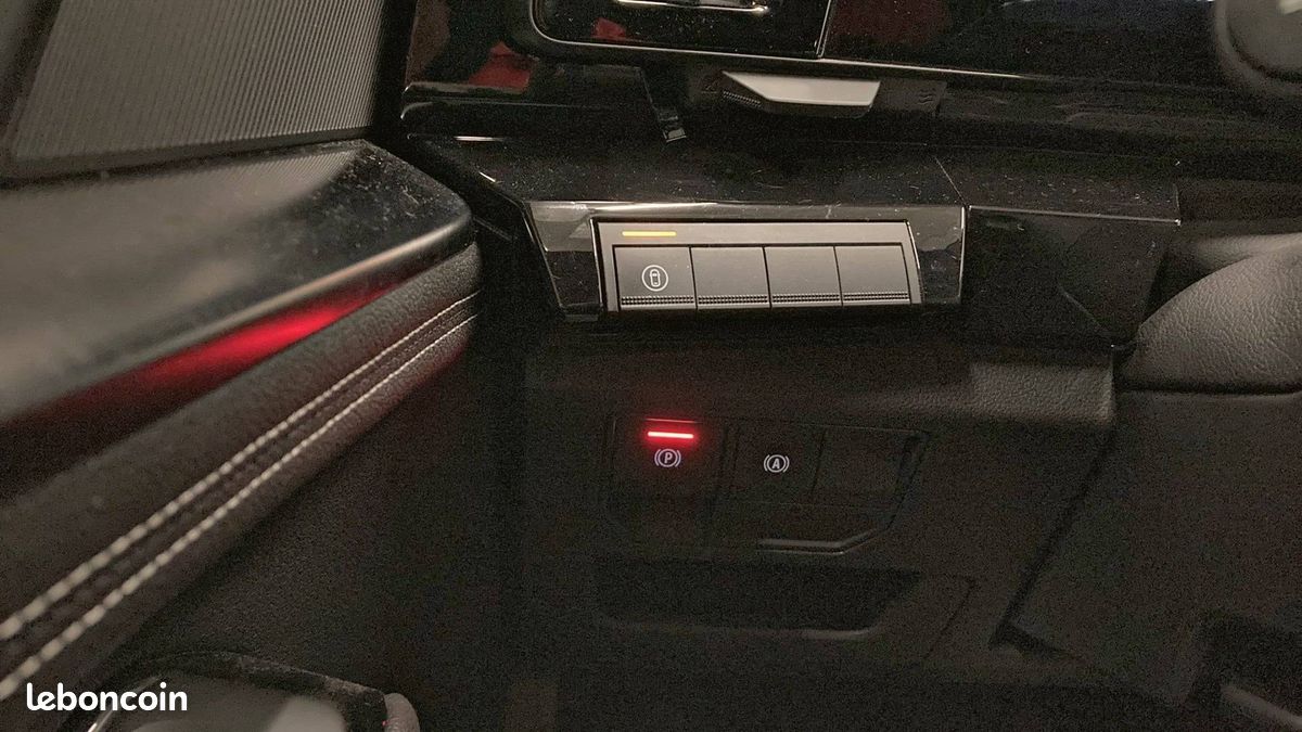 Renault austral e tech full hybrid 200 gsr2 techno (image 25)