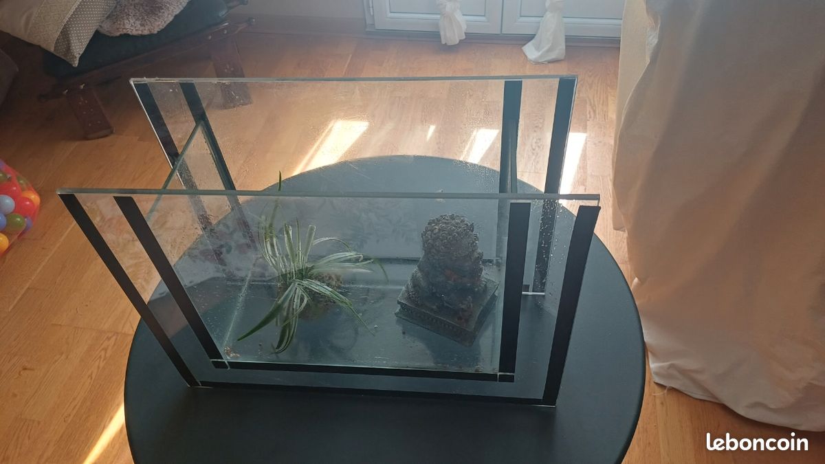 Aquarium (image 1)