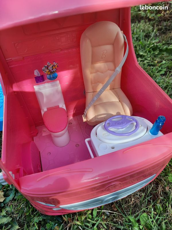 Camping-car Barbie (image 7)