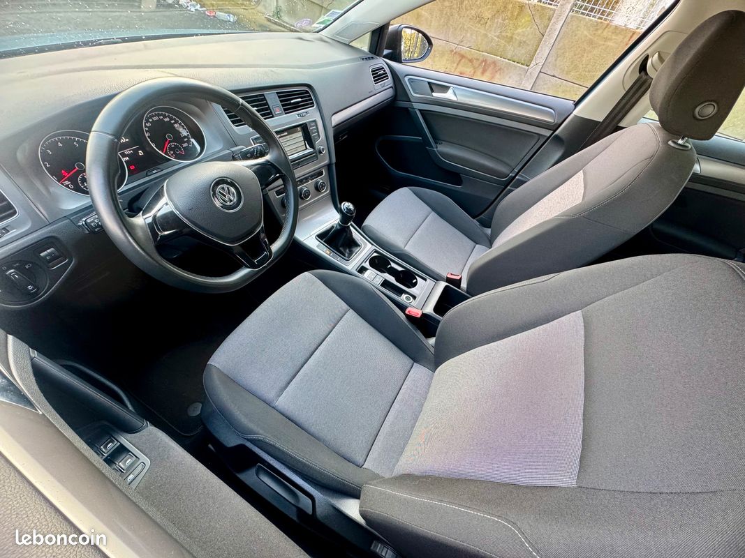 VOLKSWAGEN GOLF VII 1.2 TSI TRENDLINE 5 Portes (image 5)