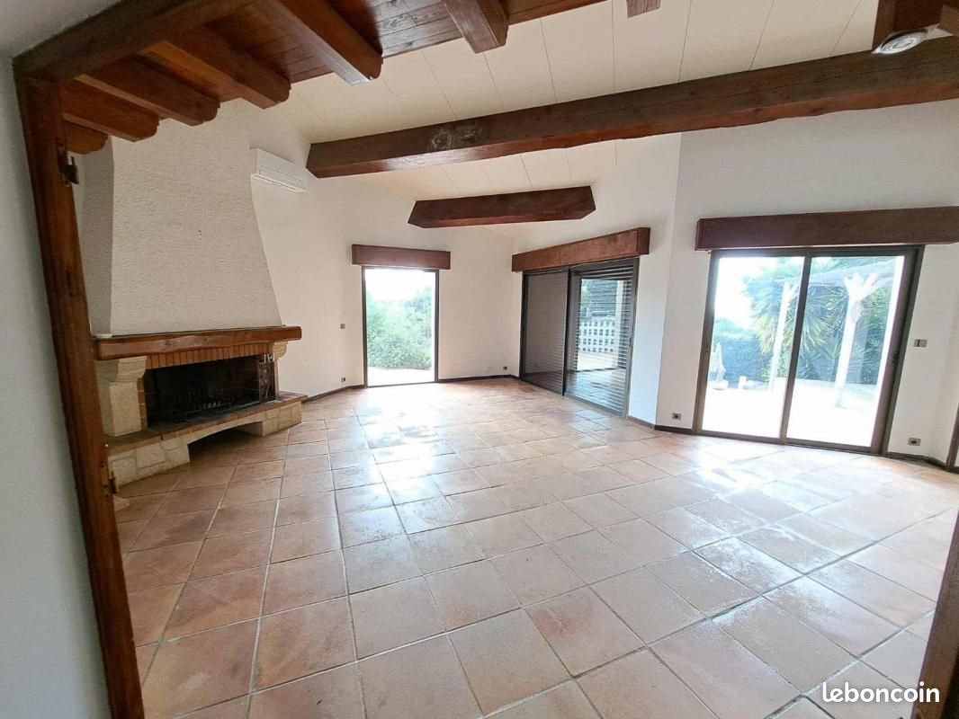 Maison a louer agde - 5 pièce(s) - 184 m2 - Surfyn