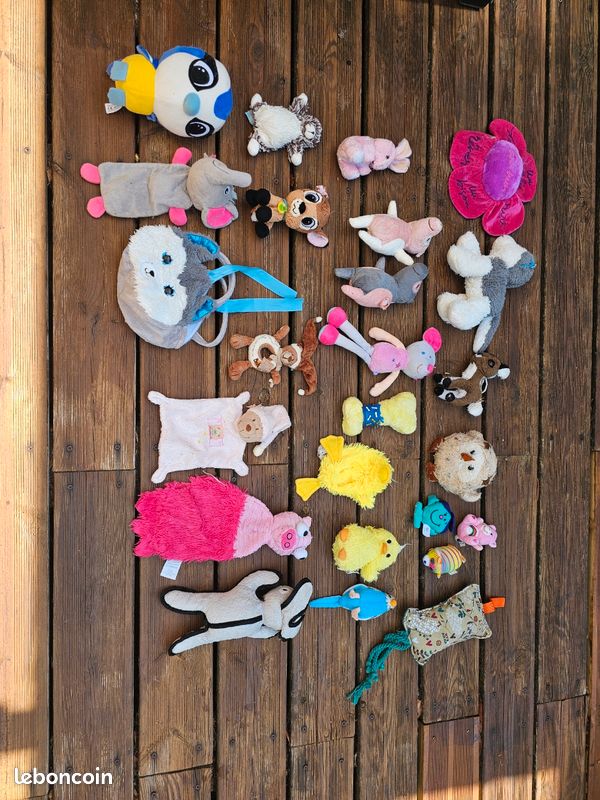 Don lot de peluches chien (image 1)