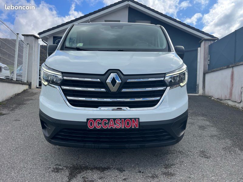 🚚 renault trafic iii l2h1 3t 2.0 dci 150 confort edc 14158 ht (image 3)