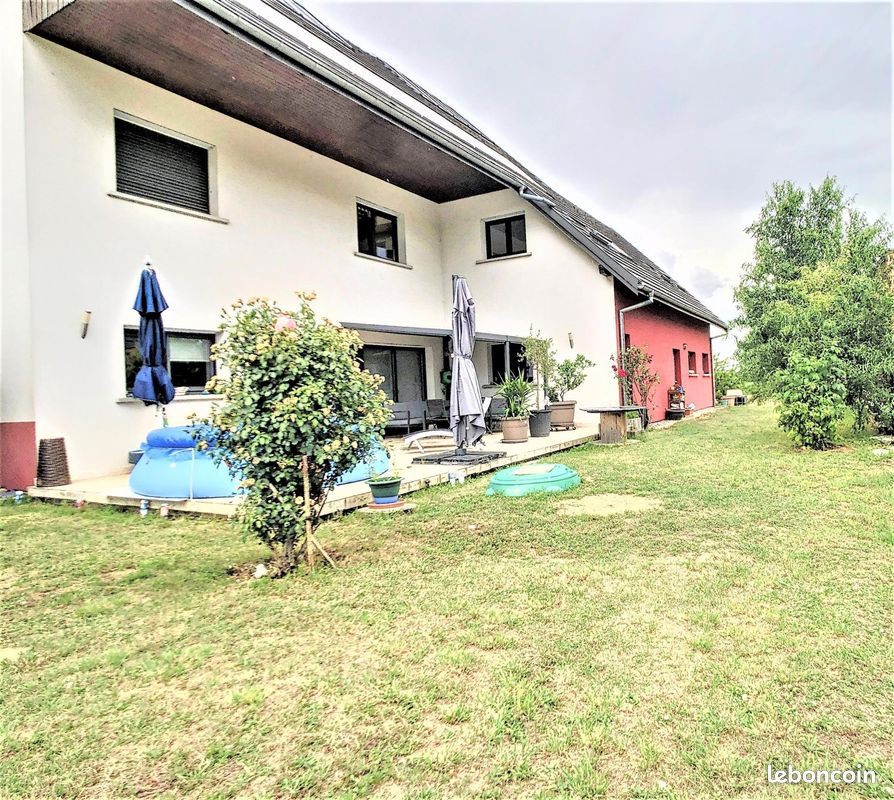 Maison 11 pièces 251 m² · à Saint-Bernard · 251 m² · 635 000 €