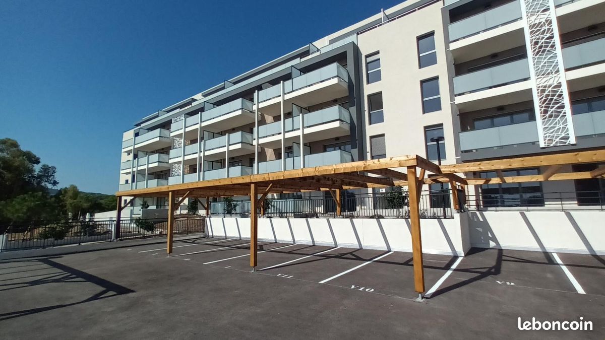 Appartement 4 pièces 112 m² · à Antibes · 112 m² · 1 816 €/mois