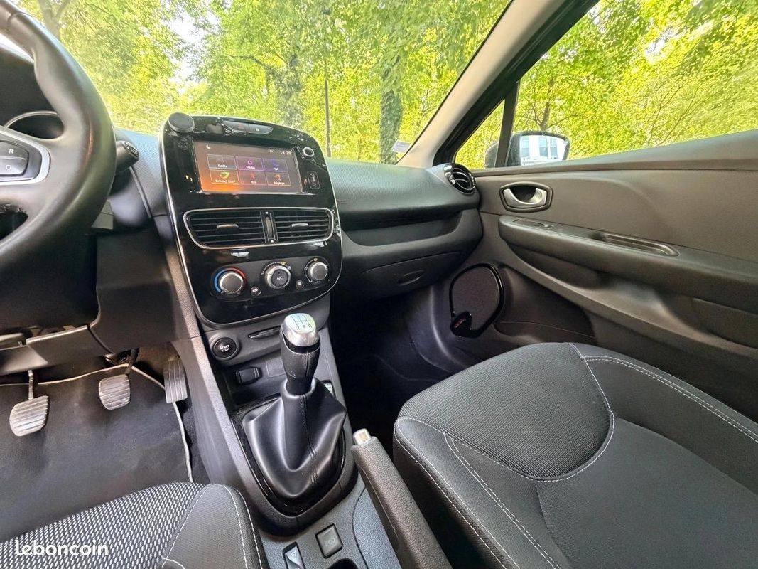 Renault Clio IV Energy ZEN 1.5 dCi 75ch (image 24)