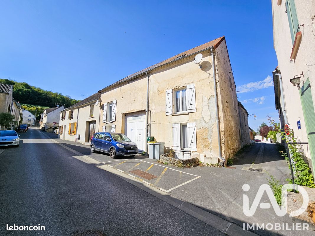 Maison 9 pièces 241 m² · à Chierry · 241 m² · 270 000 €