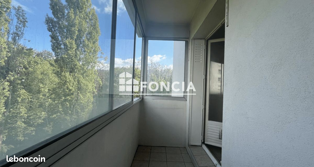 Appartement 4 pièces 61 m² · à Meylan · 61 m² · 840 €/mois