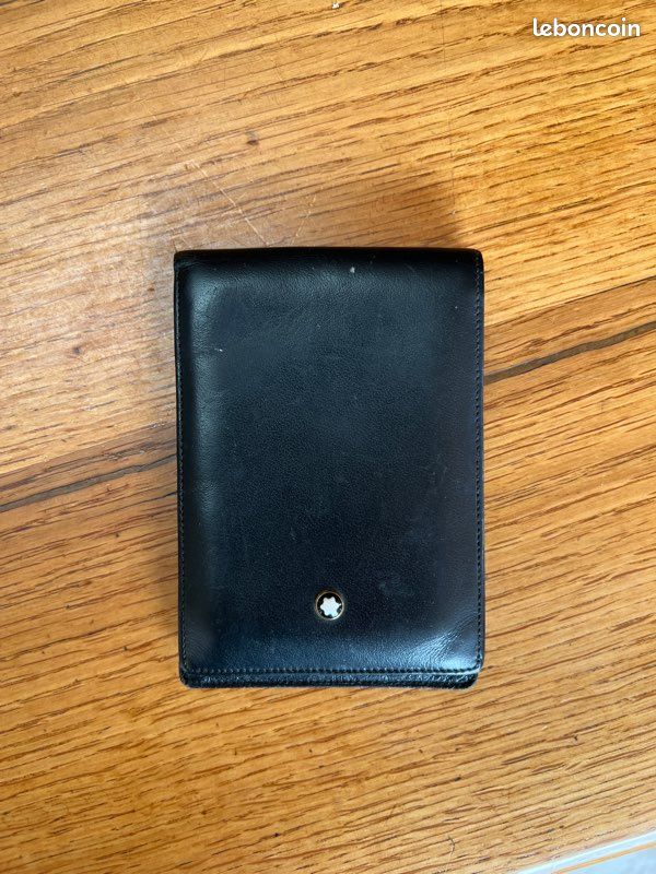 Porte-cartes en cuir MONTBLANC (image 1)