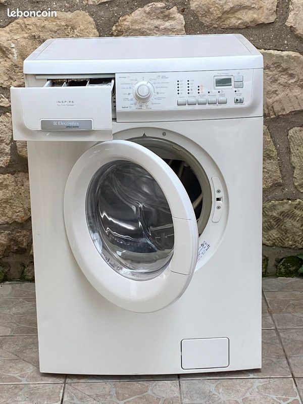 Machine a laver electrolux 7kg 100 (image 1)