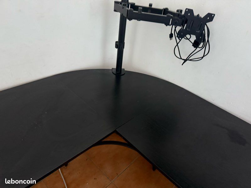 Bureau (image 3)