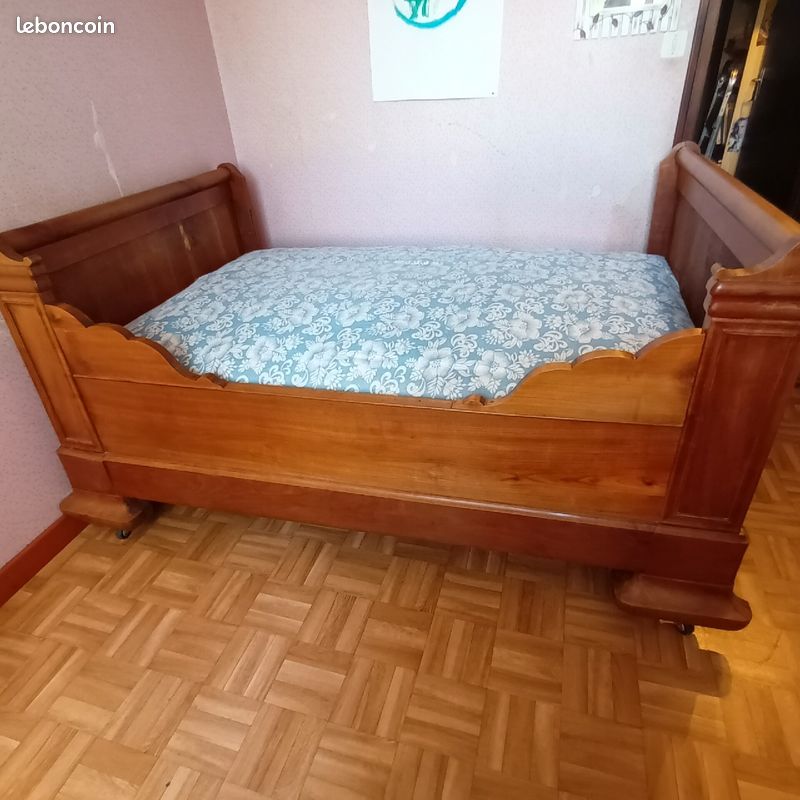 A vendre lit de coin en merisier 120×180 (image 4)